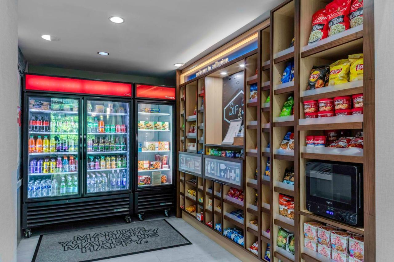 希尔顿欢朋套房酒店-里根国家机场水晶城 阿林顿 外观 照片